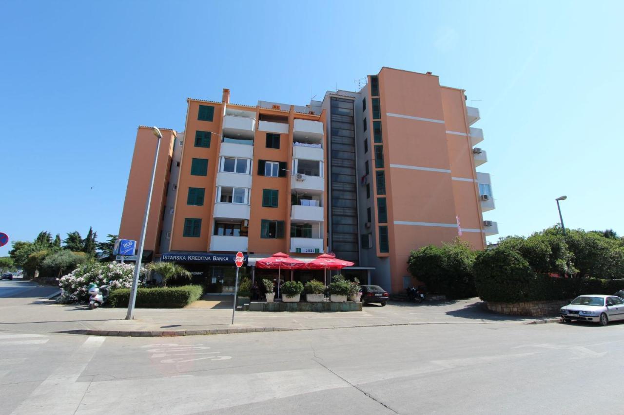 רוביני Apartment Elia מראה חיצוני תמונה
